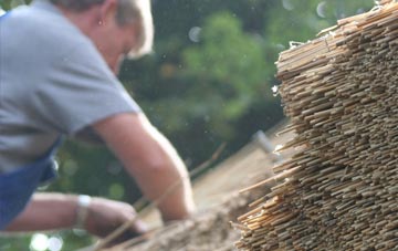 professional Ballochan thatchers